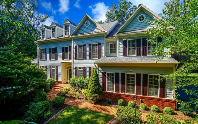 862 Centrillion Drive Front