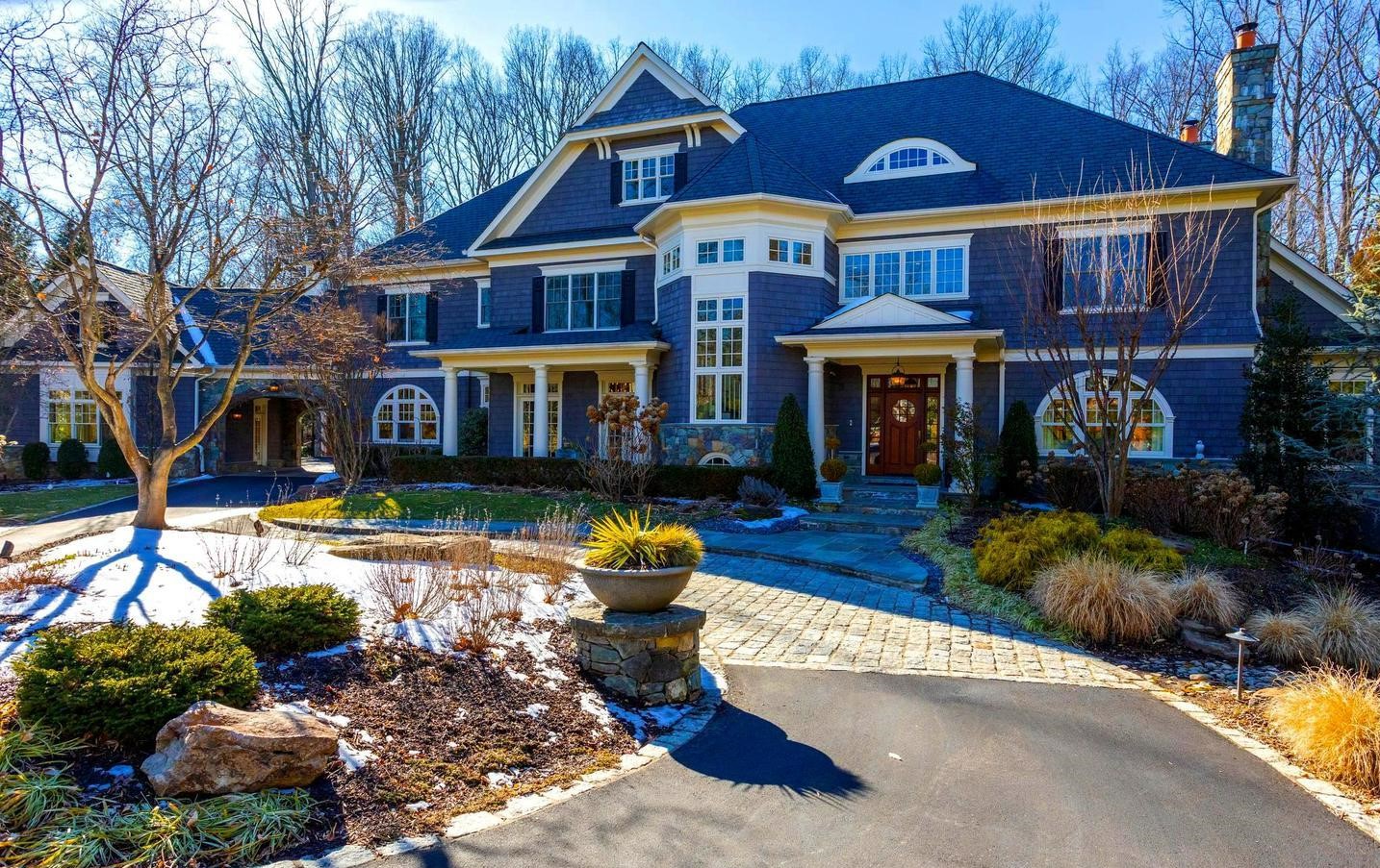 883 Alvermar Ridge Drive